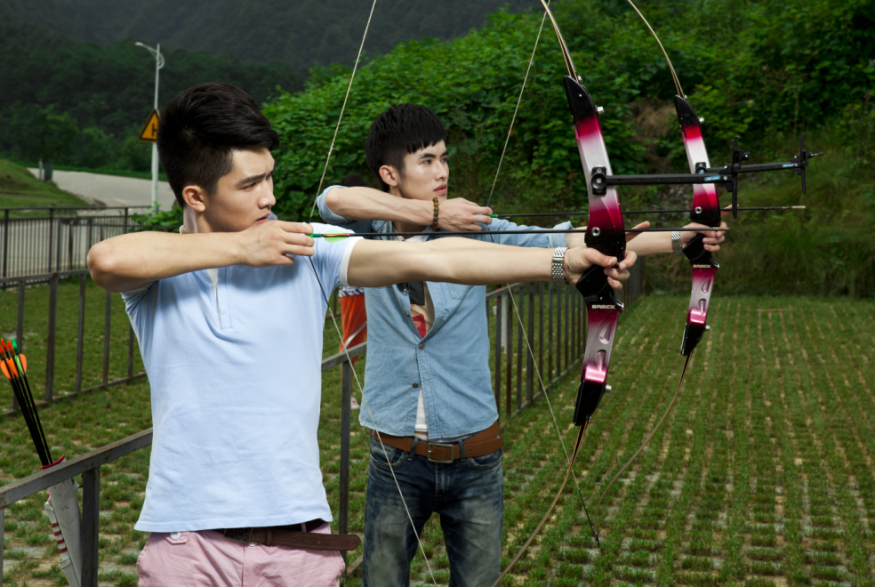 1513153423693054545.png 射箭.png